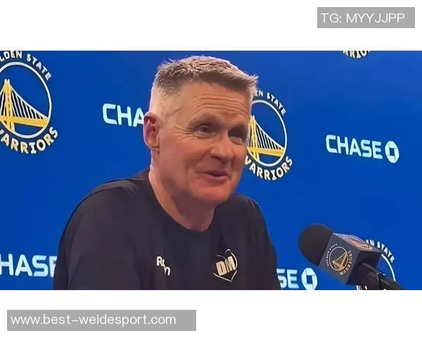 勇士半场领先太阳19分穆迪库里合力发威布克独撑球队